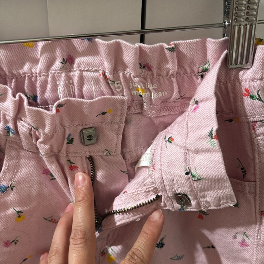 Gap Jeans 5t - Picture 2 of 6